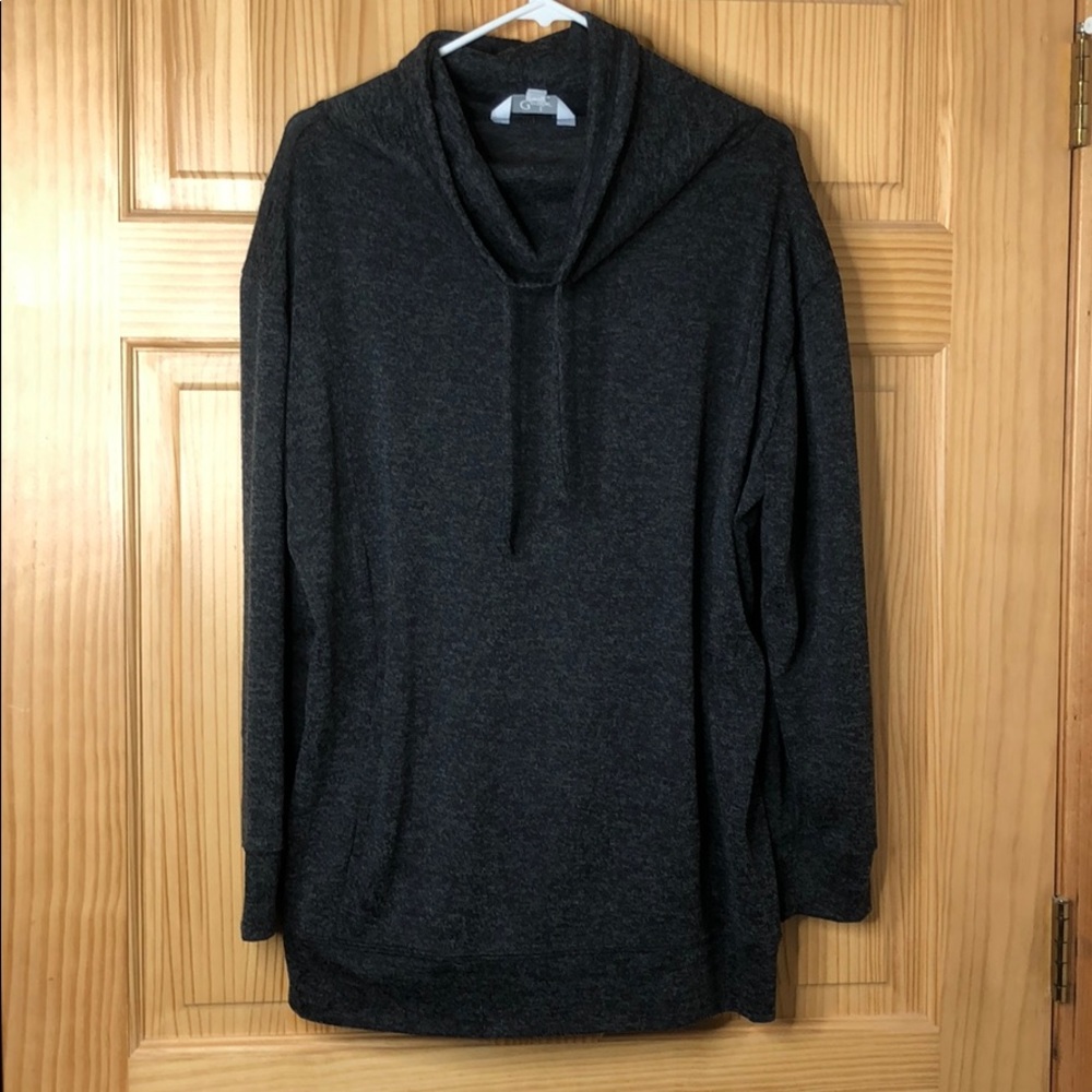 NWOT Women’s Sweater Top